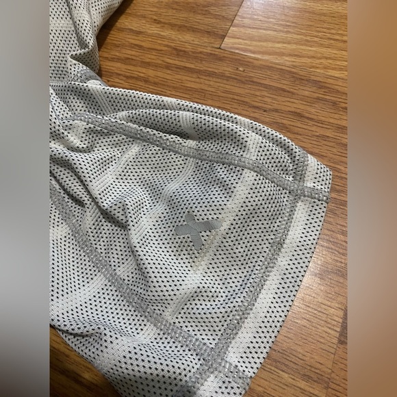 Breathable Sweat-Proof Workout T-Shirt - Picture 3 of 17